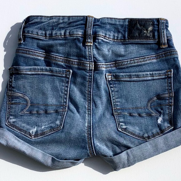 AE High Rise Short Shortie size 2 - Picture 6 of 11